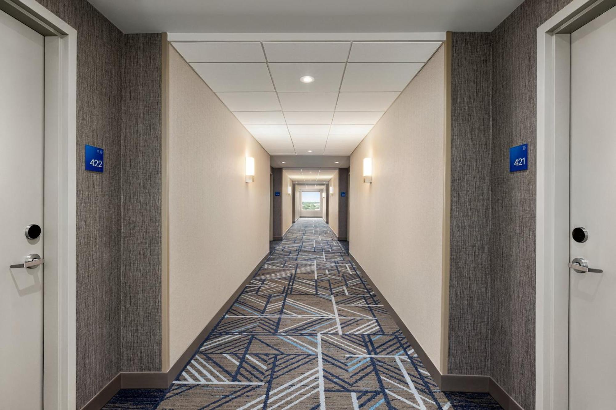 Holiday Inn Express - Strathroy By Ihg Bagian luar foto