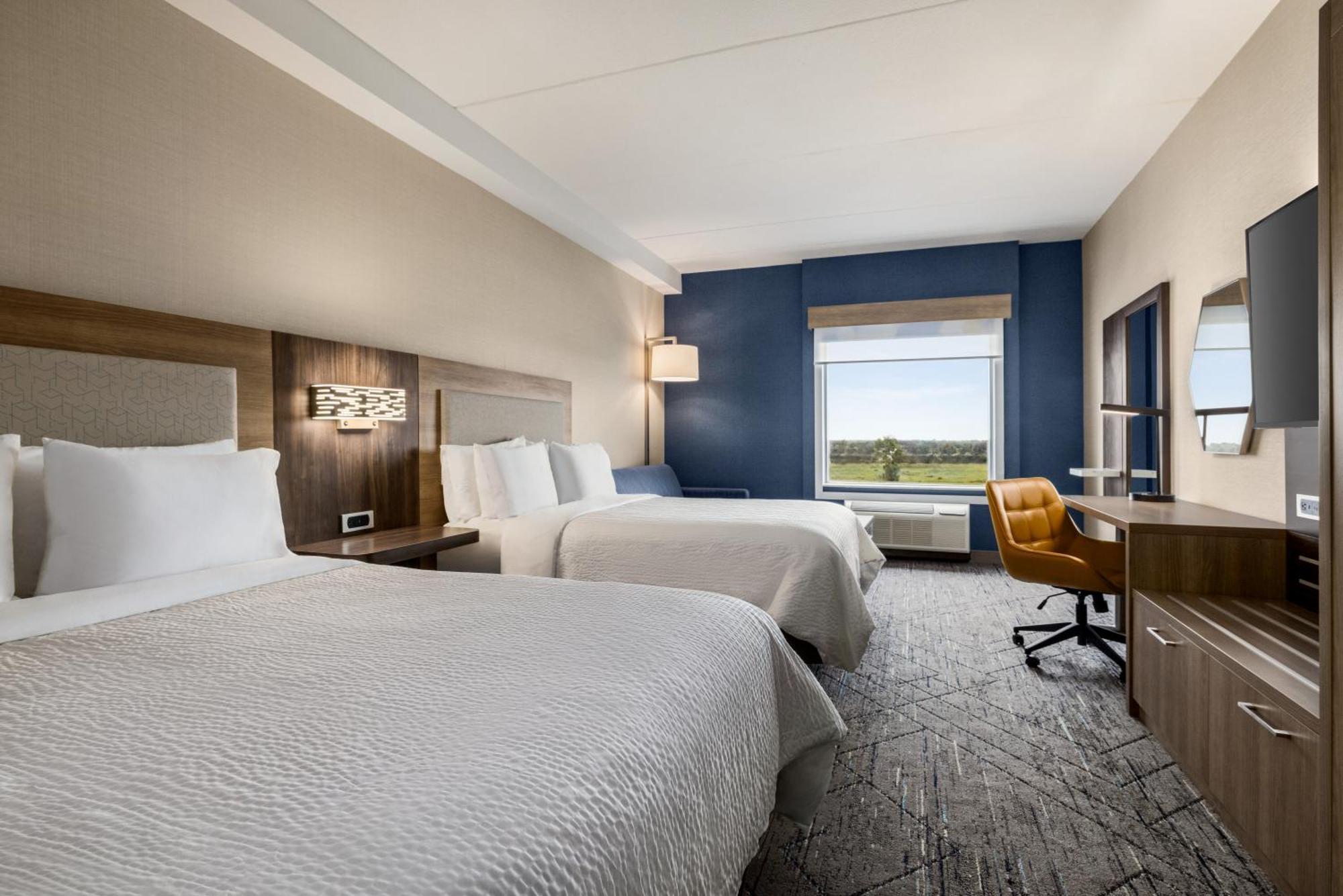 Holiday Inn Express - Strathroy By Ihg Bagian luar foto