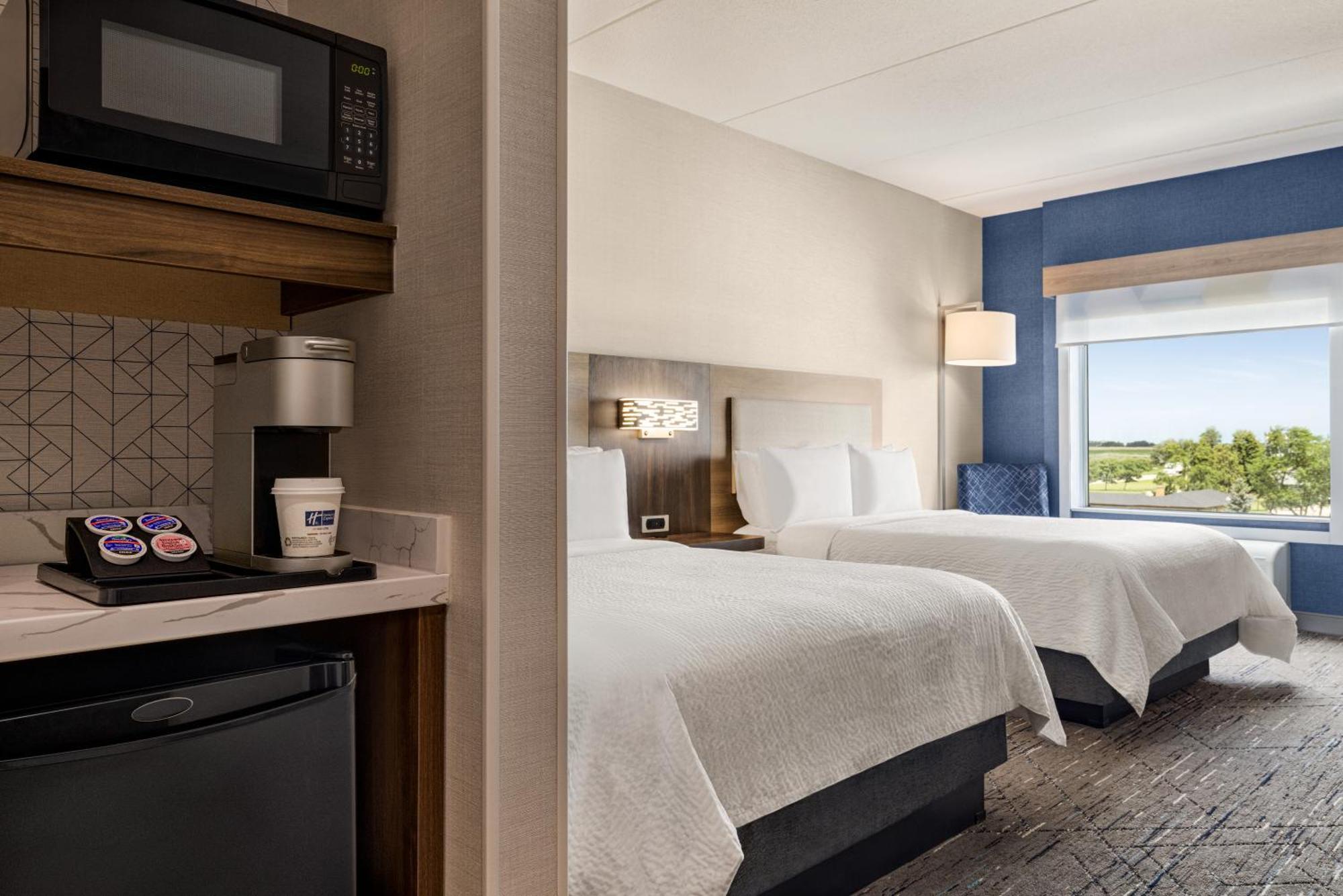 Holiday Inn Express - Strathroy By Ihg Bagian luar foto